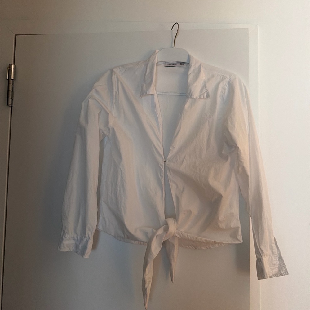 Faithfull the Brand White Button-Up Shirt with Collar